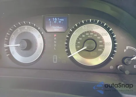 2014 Honda Odyssey Touring/Touring Elite z USA, uszkodzony, nr VIN 5FNRL5H90EB106715